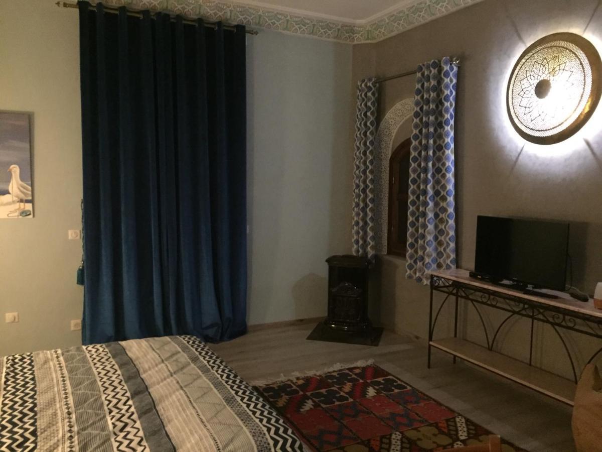 Riad Sous Les Etoiles Sidi Bibi 外观 照片